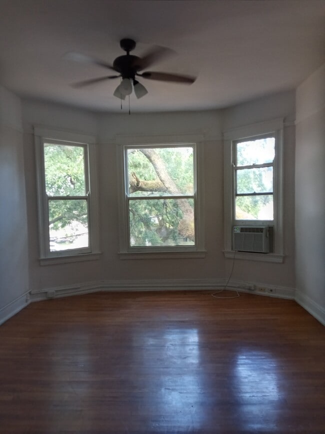 Photo - 3343 Esplanade Ave