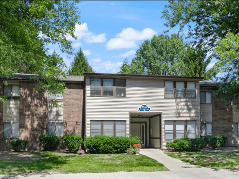 1 and 2 Bedroom Apartments