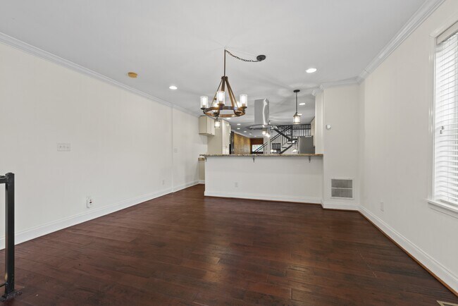 Photo - 309 E Lafayette Ave