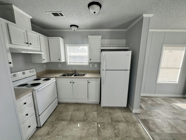 Photo - 2218 Chicago Cubs St