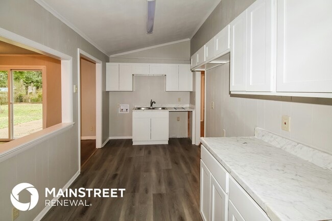 Photo - 2887 Landview Cove