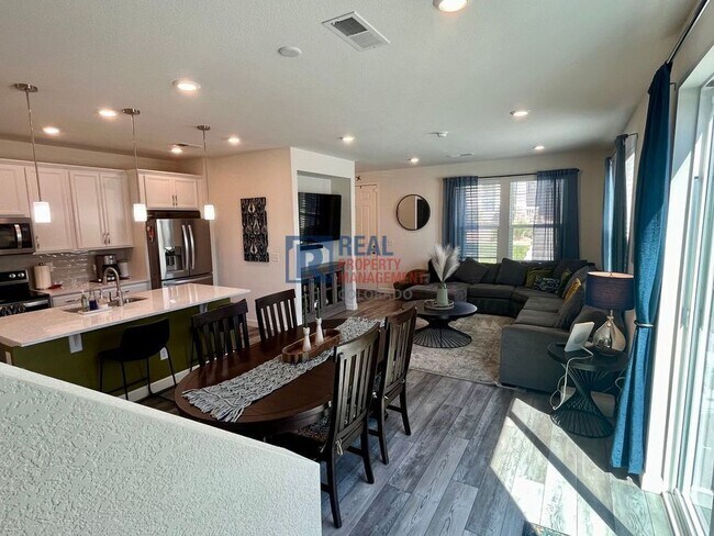 Photo - 4312 S Nepal St