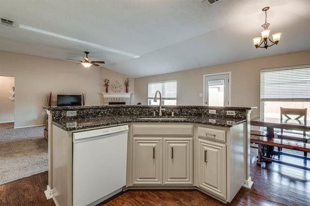 Photo - 3005 Dove Valley Ln