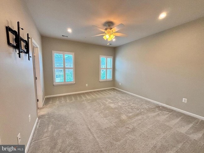 Photo - 8312 Kippis Rd