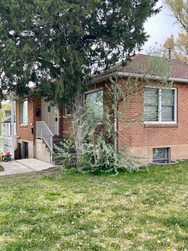 Rushton/Van Buren - Rushton/Van Buren Apartment Unit EB 2035
