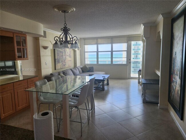 Photo - 3725 S Ocean Dr Unit 1108