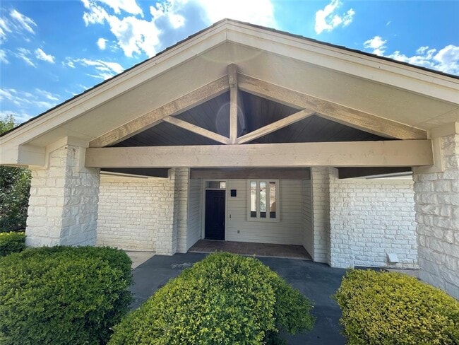 Building Photo - 4009 Eck Ln