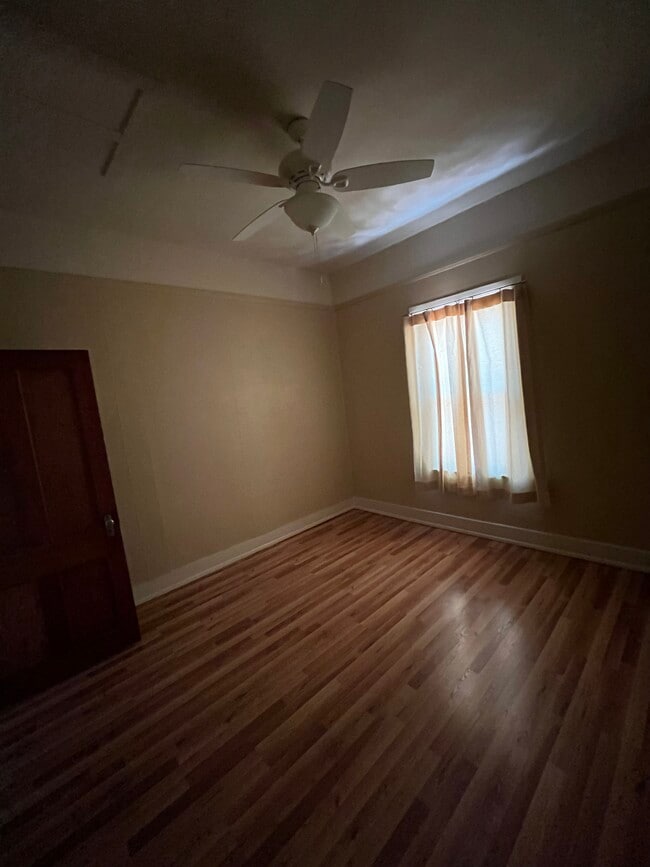 Photo - 403 N Court Ave