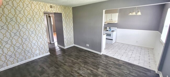 Building Photo - 1519 Steadmantown Ln Unit 1 Rental