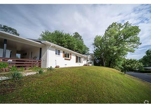 Building Photo - 3510 McMillan Dr Rental