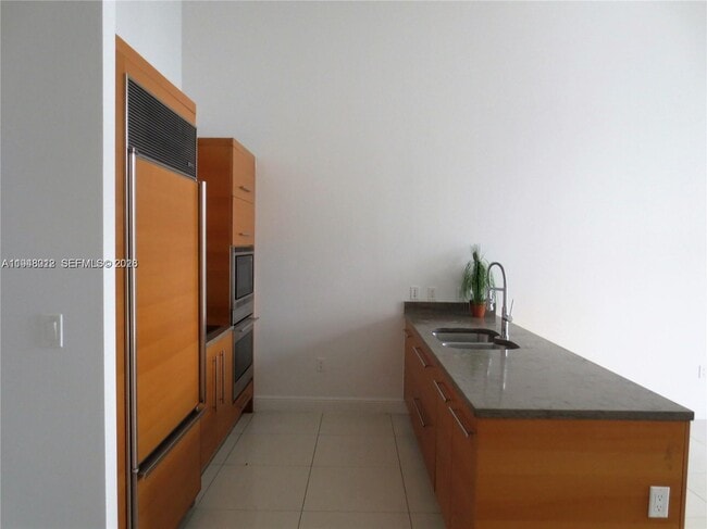 Photo - 475 Brickell Ave Unit 2212