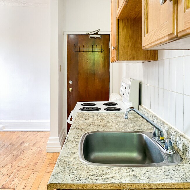 Photo - 301 Rue Wilbrod St Unit 6