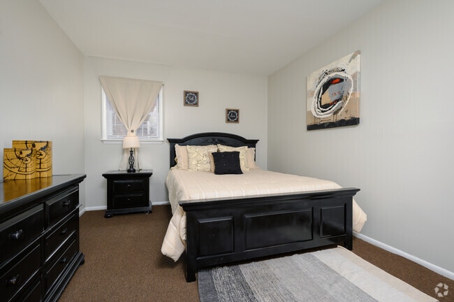 The Orchard 2BR, 1BA - 796SF
