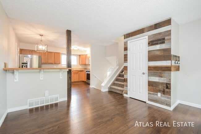 Photo - 1304 S Argonne St
