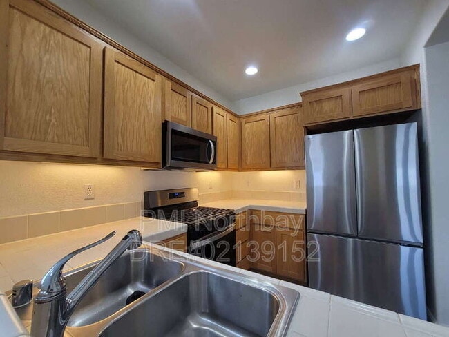 1601 Centennial Dr
