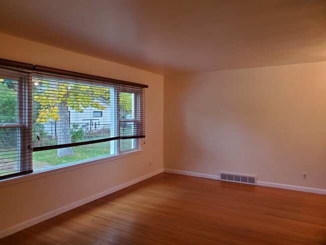 Photo - 3408 3rd Ave S