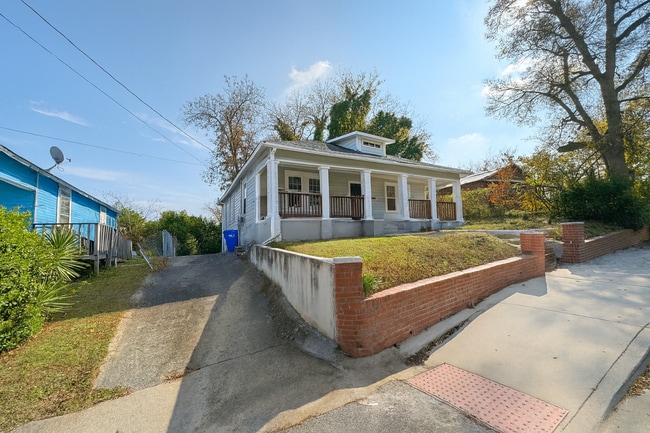 Photo - 1278 Jackson St