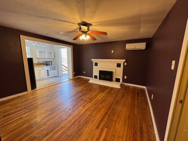 East AVL - Studio Apartment, Large Deck, W... - East AVL - Studio Apartment, Large Deck, W...