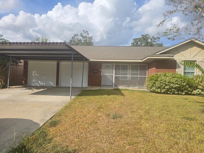 Building Photo - 4122 Beran Dr