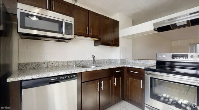 Building Photo - 148 North Beacon St Unit A1 Rental