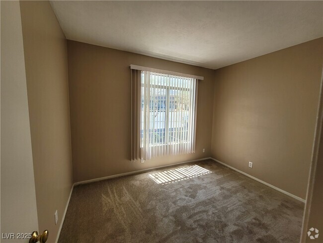 Building Photo - 2201 Ramsgate Dr Unit 615 Rental