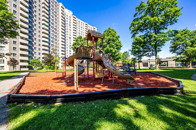 Photo - Forest Manor