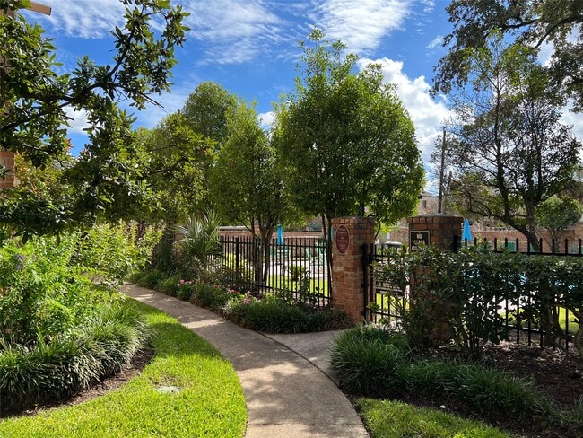 Photo - 1601 S Shepherd Dr Unidad 25
