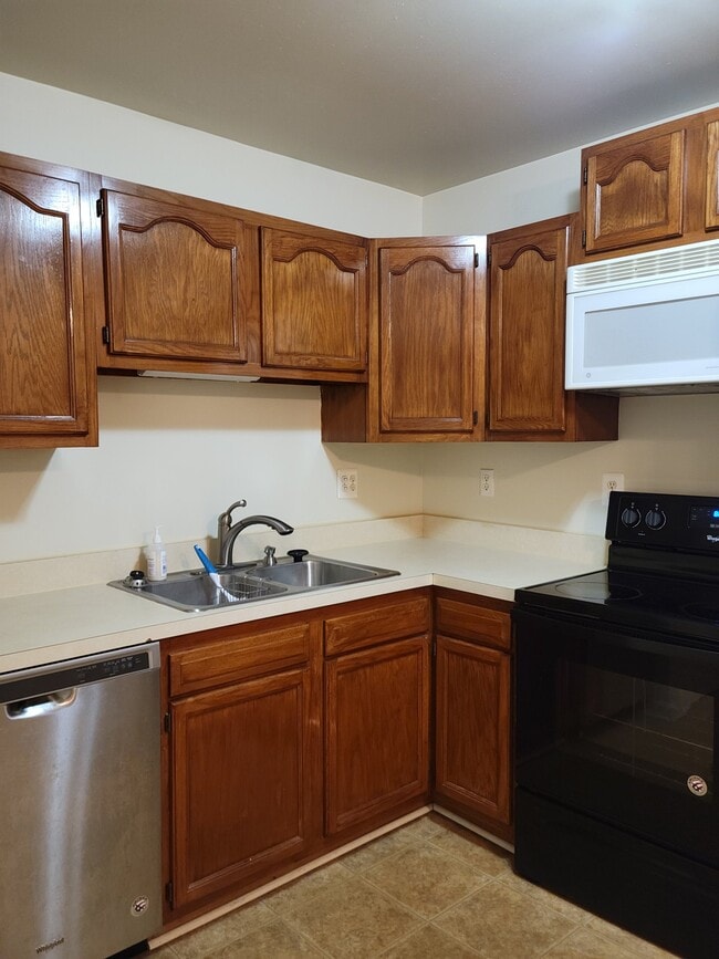 11205 Sitting Bull Cir
