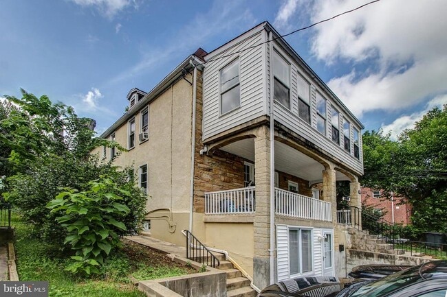 Photo - 6120 41st Ave Unidad 2