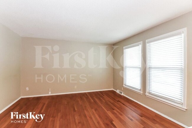 Photo - 518 S Adams St