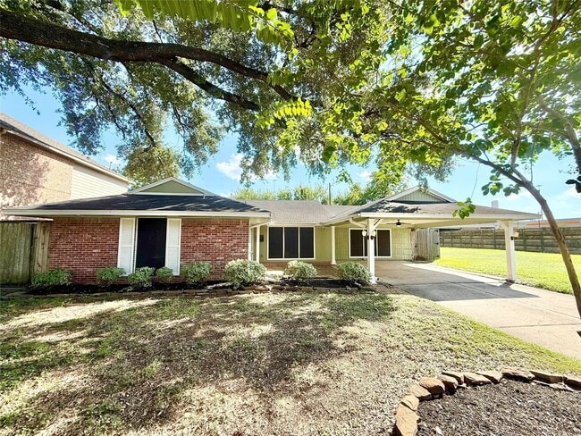 Building Photo - 5545 Pagewood Ln