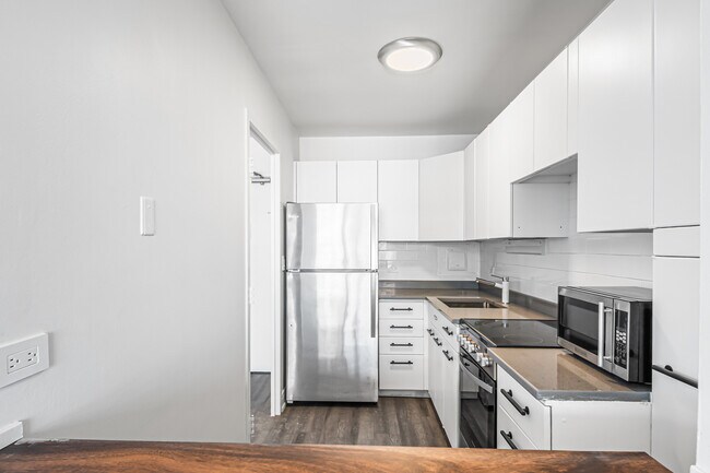 Photo - 5757 N Sheridan Rd Unit 15G