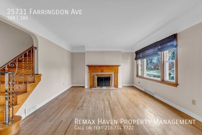 Photo - 25731 Farringdon Ave