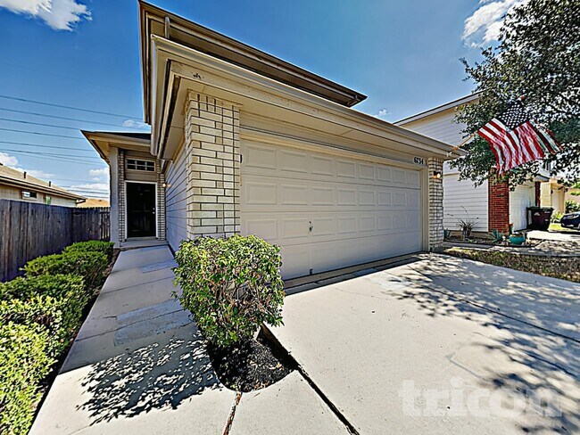Photo - 6734 Sandy Point Dr