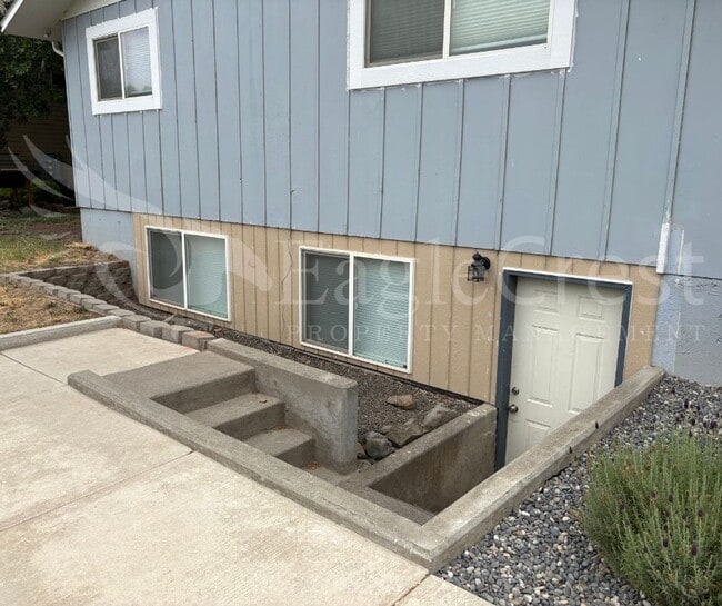 Photo - 1110SCOLLEGE Unit 1110SCOLLEGE B