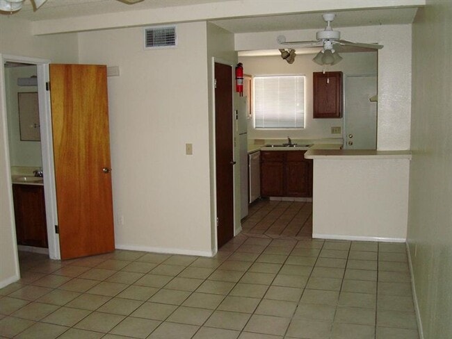 Photo - 4BR/2.5BA Townhome w/ Private Yard Near Downtown Tucson Unit 1017_N_6TH AVE