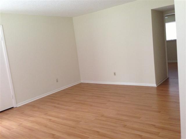 Photo - 706 W 34th St Unidad 102