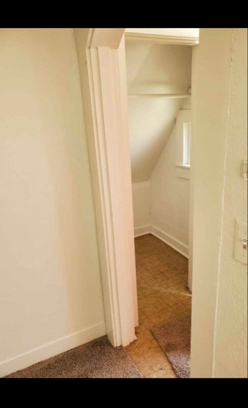 Photo - 213 W 4th St Unidad A