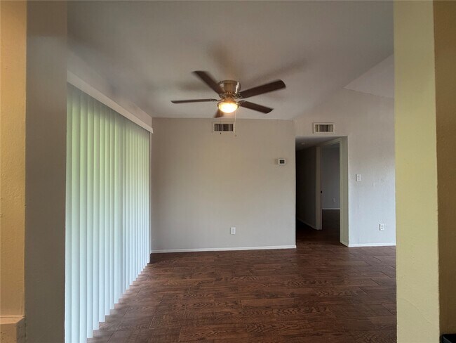 Photo - 3300 Pebblebrook Dr Unit 108