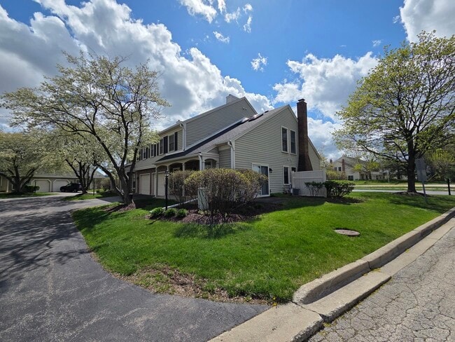 Photo - 406 College Crossing