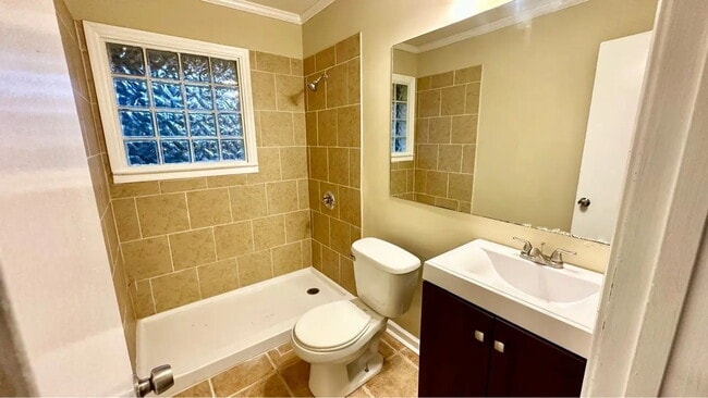 Photo - "Charming 2-Bedroom Oasis with Gleaming Hardwood Floors and 2 Full Baths in Decatur!"