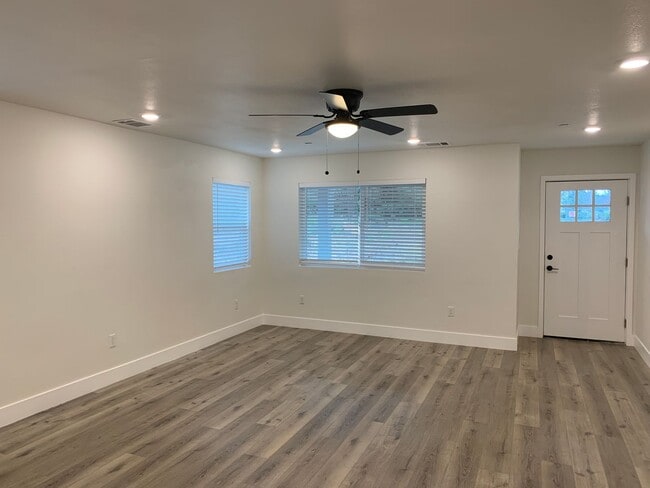 Photo - Mountain escape in Paradise!!