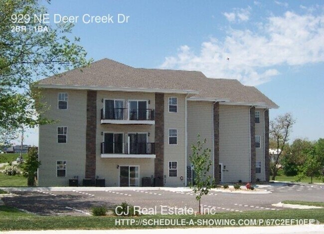 Building Photo - 929 NE Deer Creek Rd Rental