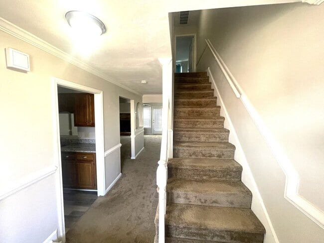 4859 Woods Edge Rd