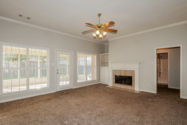 Photo - 5041 Thornebrook Cove