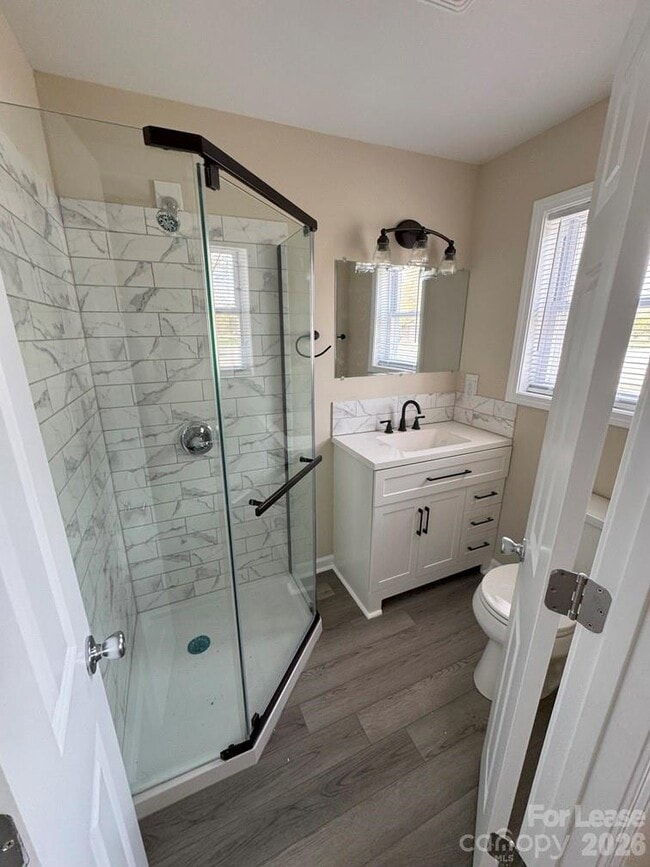 Photo - 1625 Armstrong Frd Rd Unidad A