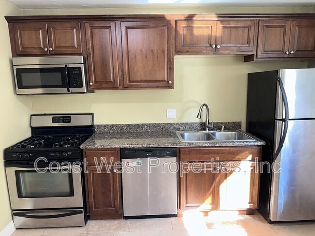 Photo - 4857 Narragansett Ave