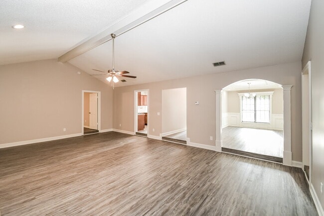 Photo - 3146 Chapelwood Ln