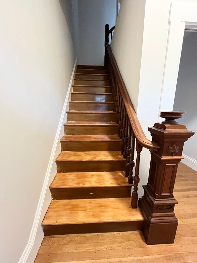 Photo - 150 Main St Unit 1