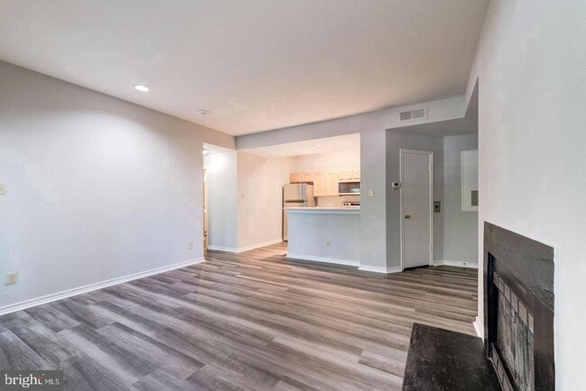 Photo - 3903 Penderview Dr Unit 1505